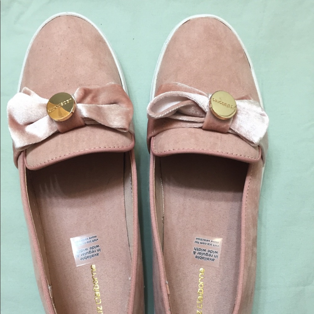 Liz Claiborne pink suede type shoes